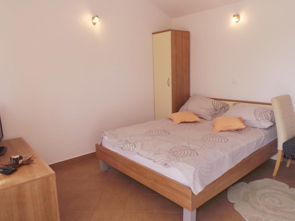 Marino Apartment Seget Vranjica Exterior photo